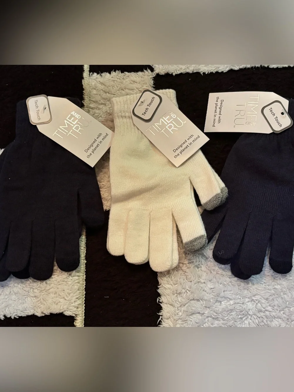 Time and Tru Women's Black and Cream Knit Gloves - 3 Pack